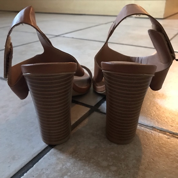 Heels - Picture 2 of 3